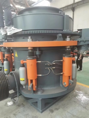 250Kw معدن سنگ شکن تجهیزات 440 TPH HP300 مخروطی سنگ شکن هیدرولیک
