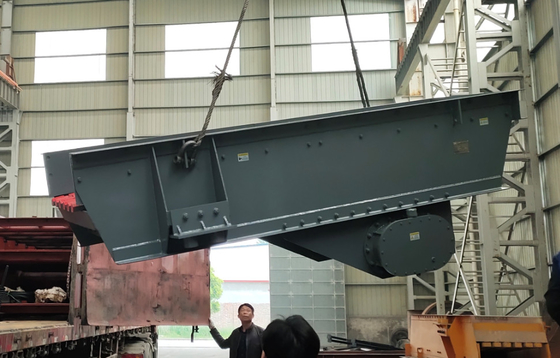 800 TPH سنگ شکن فکی Grizzly Feeder ZSW6000X1300 Vibrating Grizzly Screen Feeder