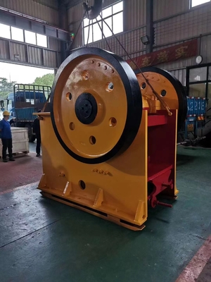 دستگاه سنگ شکن سنگ کوچک گرانیت سخت 55 کیلوواتی PE500*750 زرد سفید