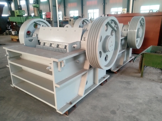 دستگاه سنگ شکن فکی 37 کیلووات PE400*600 سنگ شکن سنگ شکن با ظرفیت بالا