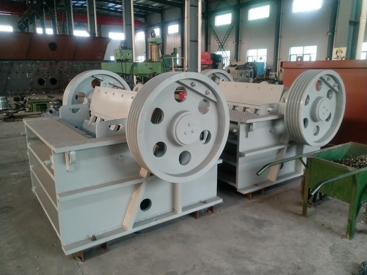دستگاه سنگ شکن فکی 37 کیلووات PE400*600 سنگ شکن سنگ شکن با ظرفیت بالا
